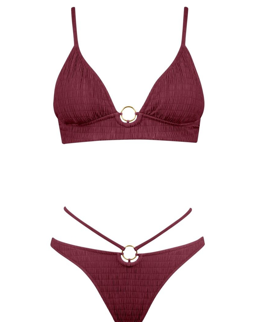 Top bikini con coppe morbide rimovibili e un raffinato anello decorativo al décolleté. Le cinghie sono staccabili e regolabili. Il tessuto è leggero e ad asciugatura rapida e un sottile look retrò   Composizione: 82% Polyamid – 18% Elasthan Colore: verde