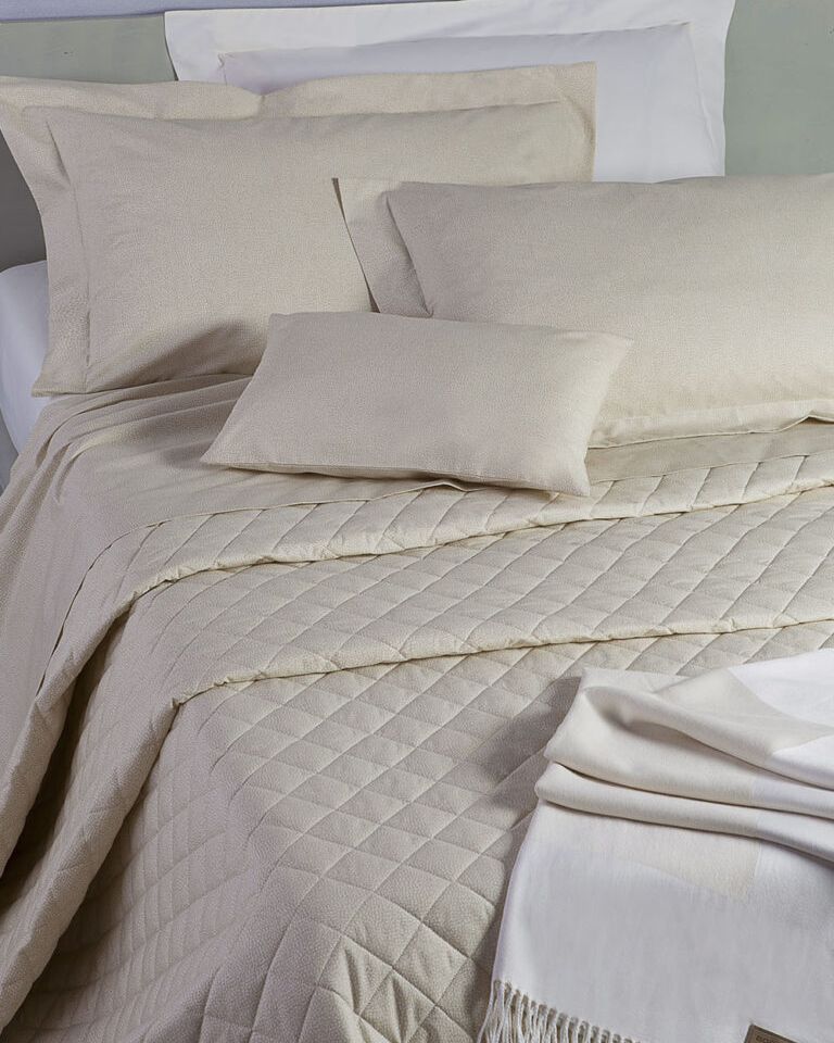 Trapunta leggera OPLA’ Borbonese