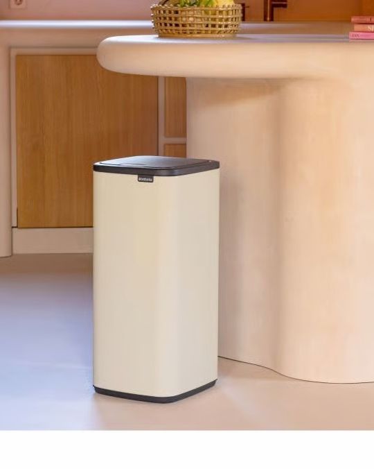 Pattumiera Bo Touch Bin 30 Litri - Soft Beige