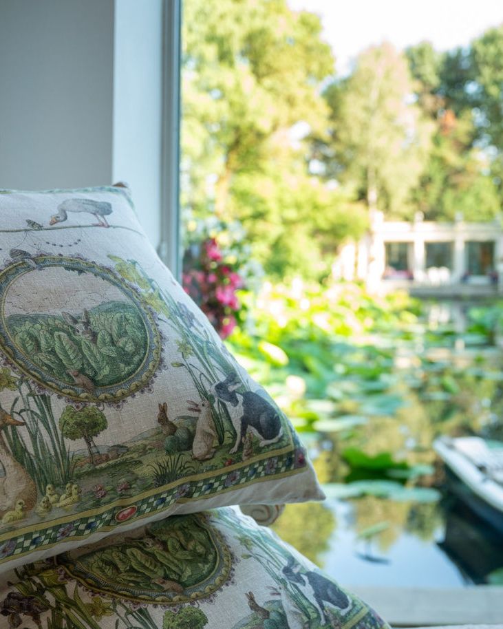 Bunny Garden Mezzero