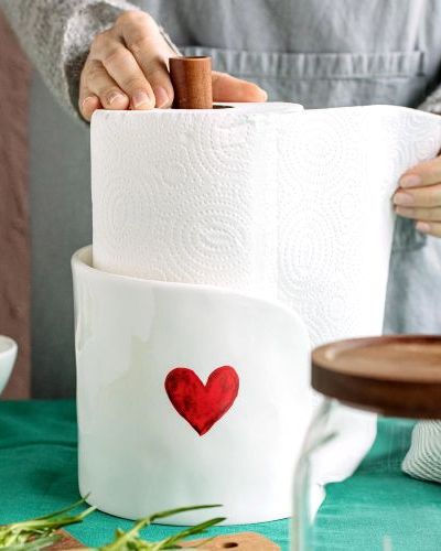 Portarotolo da cucina Cuore acquerello rosso