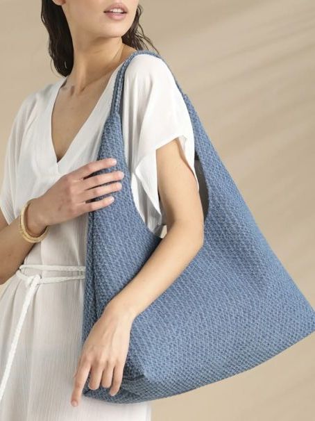 Corfù Borsa con chiusura a Clips