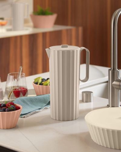 Hydria Caraffa con Coperchio